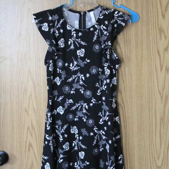 Xhilaration Spring dress - Picture 1 of 7